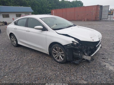 CHRYSLER 200 2015