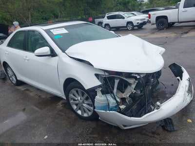TOYOTA CAMRY HYBRID 2014
