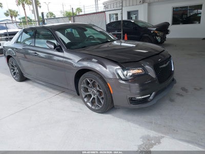 CHRYSLER 300 2018