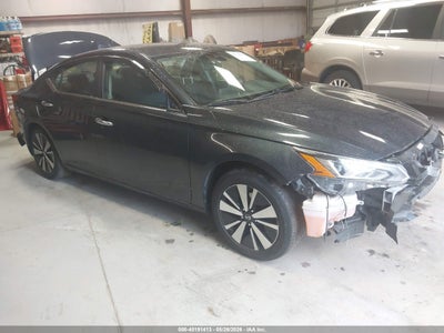 NISSAN ALTIMA 2022