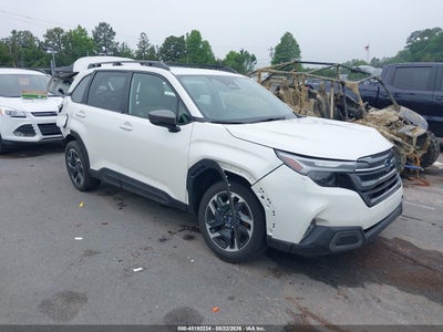 SUBARU FORESTER 2025