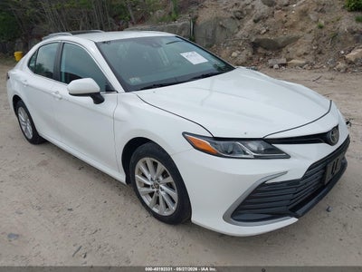 TOYOTA CAMRY 2021