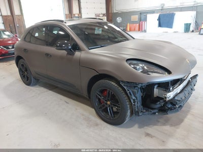 PORSCHE MACAN 2024