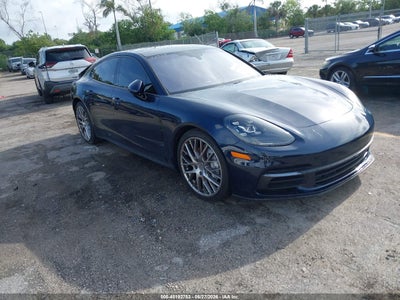 PORSCHE PANAMERA 2018