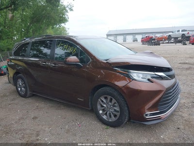 TOYOTA SIENNA 2021