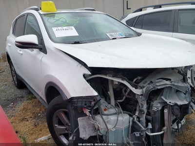 TOYOTA RAV4 2015