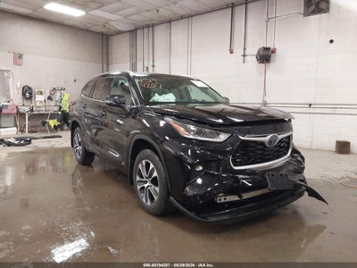 TOYOTA HIGHLANDER HYBRID 2021
