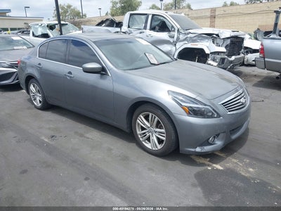 INFINITI G37 2010