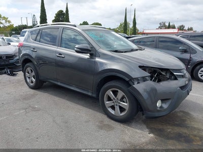 TOYOTA RAV4 2015