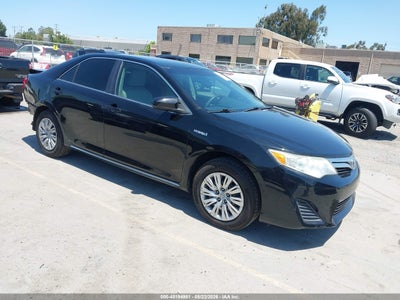 TOYOTA CAMRY HYBRID 2012