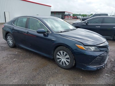 TOYOTA CAMRY HYBRID 2019