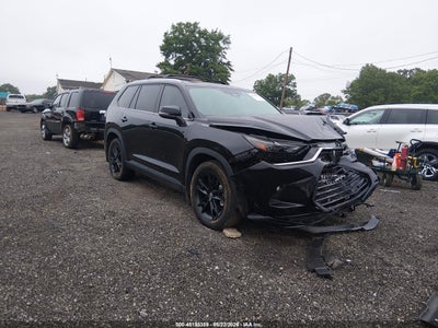 TOYOTA GRAND HIGHLANDER 2025