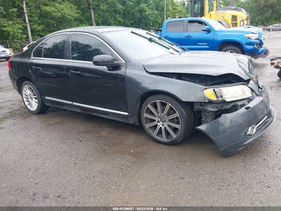 VOLVO S80 2011