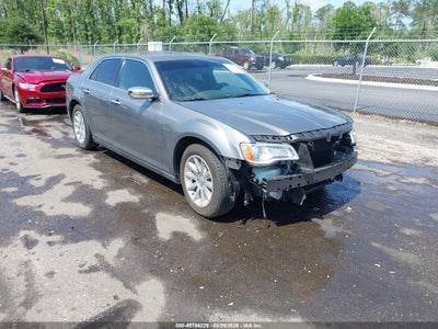 CHRYSLER 300 2012