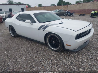 DODGE CHALLENGER 2010