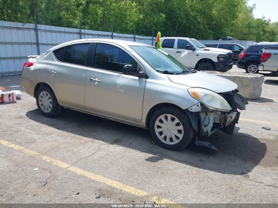 NISSAN VERSA 2013