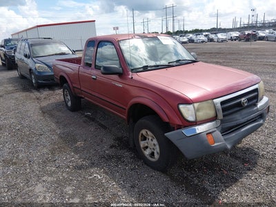 TOYOTA TACOMA 2000