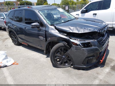 SUBARU FORESTER 2024
