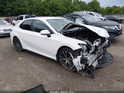 TOYOTA CAMRY 2020
