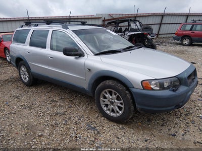 VOLVO XC70 2004