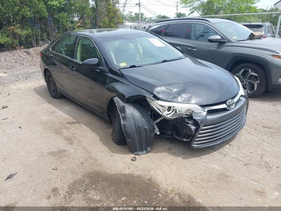 TOYOTA CAMRY 2017