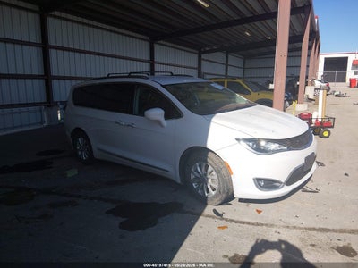 CHRYSLER PACIFICA 2019