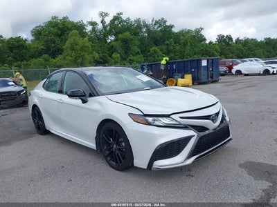 TOYOTA CAMRY 2024