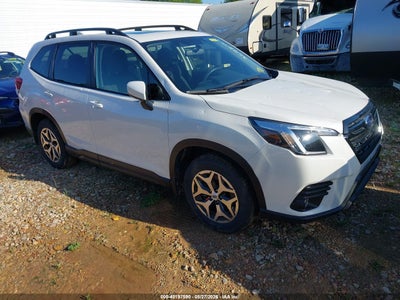 SUBARU FORESTER 2023