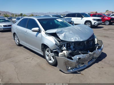 TOYOTA CAMRY 2012
