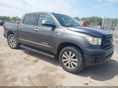 TOYOTA TUNDRA 2011