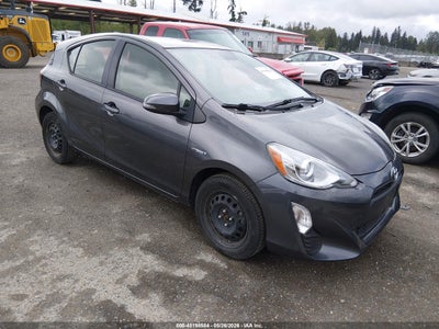 TOYOTA PRIUS C 2016