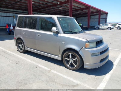 SCION XB 2005