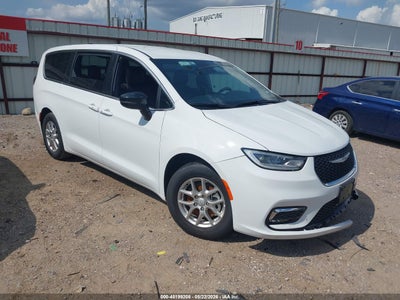 CHRYSLER PACIFICA 2026