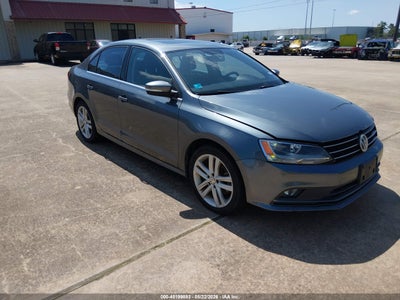 VOLKSWAGEN JETTA 2015