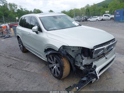 VOLVO XC90 2022