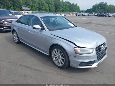 AUDI A4 2015