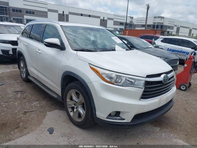 TOYOTA HIGHLANDER 2015