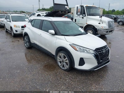 NISSAN KICKS 2023