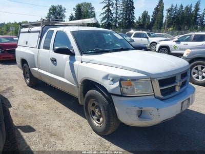 RAM DAKOTA 2011