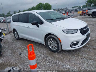 CHRYSLER PACIFICA 2026