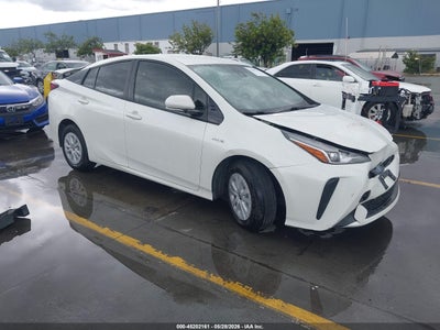TOYOTA PRIUS 2019