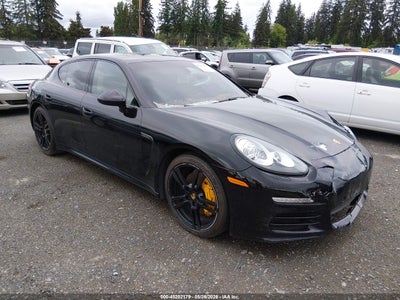 PORSCHE PANAMERA 2016