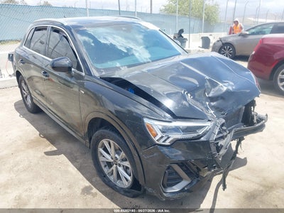 AUDI Q3 2023