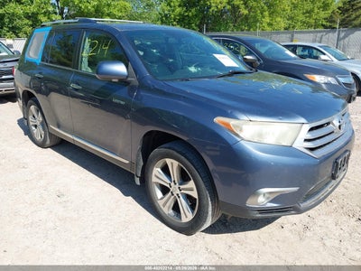 TOYOTA HIGHLANDER 2012