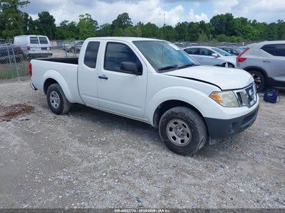 NISSAN FRONTIER 2014