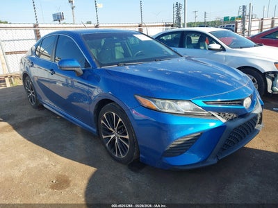 TOYOTA CAMRY 2018