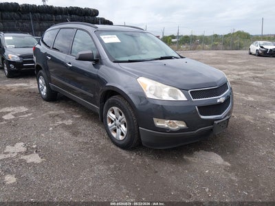 CHEVROLET TRAVERSE 2012