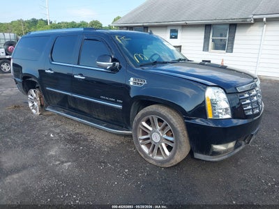CADILLAC ESCALADE ESV 2011
