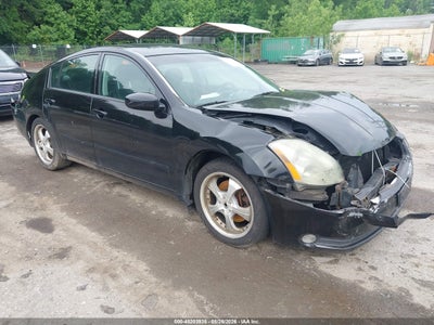 NISSAN MAXIMA 2004