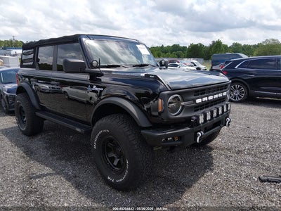 FORD BRONCO 2021